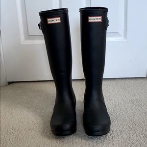 Hunter Women’s Original Tall Rain Boots